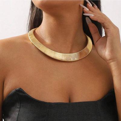 1ks Masivní náhrdelníky pro ženy Zlatý/Stříbrný výrazný náhrdelník Náhrdelník obojek Náhrdelník bryndák pro ženy Dívky Punkové šperky pro zvláštní příležitost