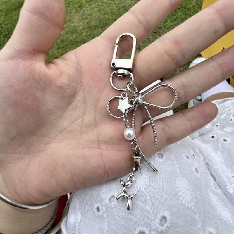 Stylish Star Keychain for Women Girls Phone Charm Cute Keyring Bag Pendant Fashion Accessory for Bag Purse Backpack