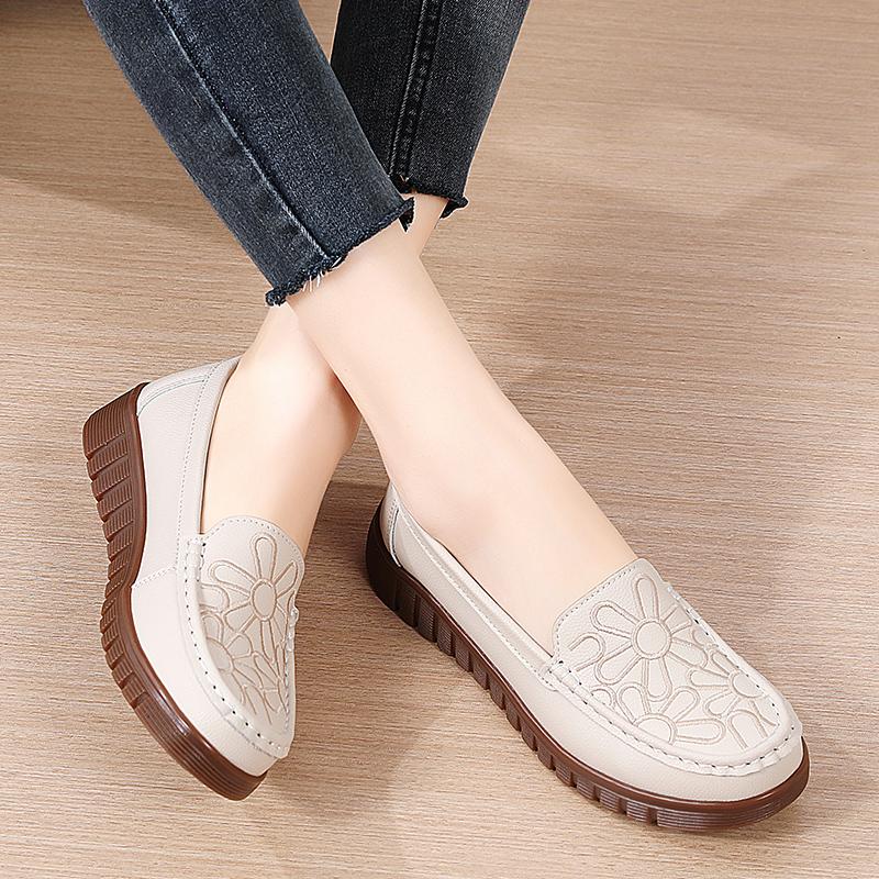 Women Moccasins Driving Shoes Comfort Casual Nurse Loafers Walking Minimalist Summer Maternity Shoes Plus Size