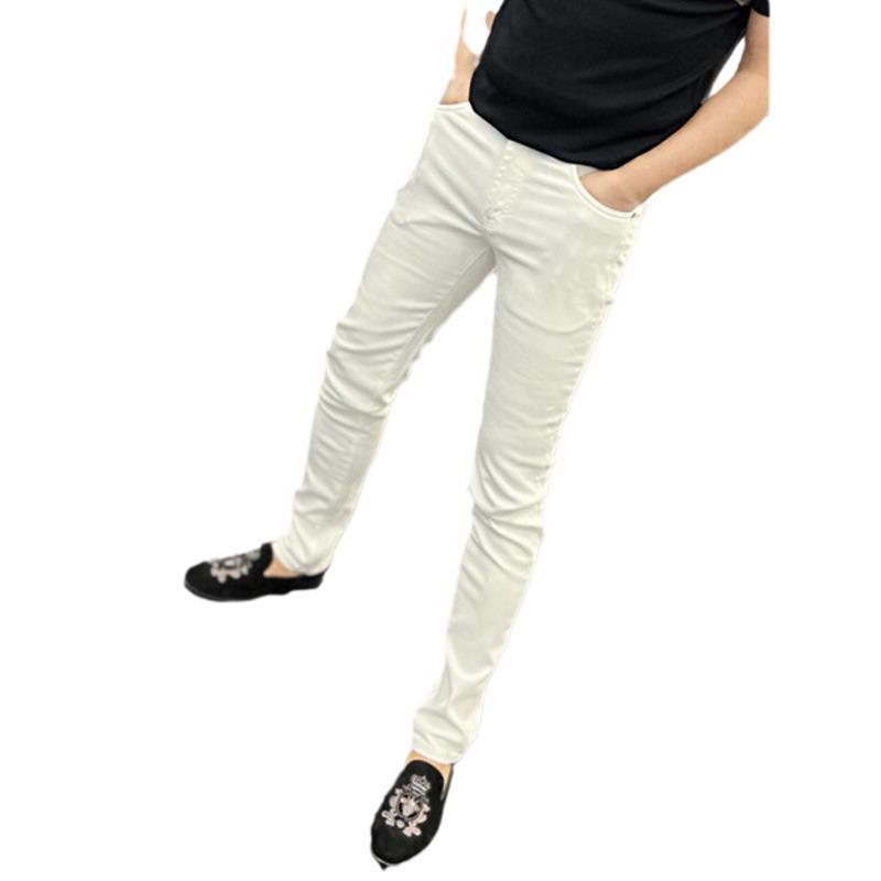 2024 Trendy Men's Black Slim-Fit Jeans: High-End European Business Casual
