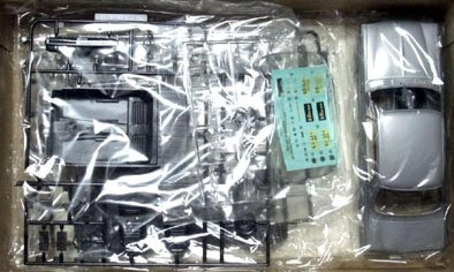 Fujimi Nissan Skyline KPGC10 1/24 GT-R