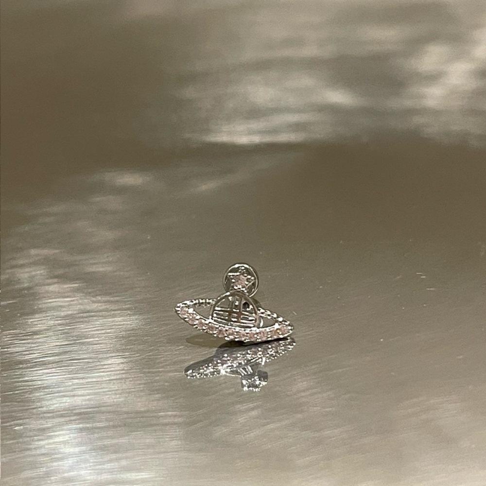 Sweet and cool zircon love butterfly stud earrings sweet and delicate silver needle earrings