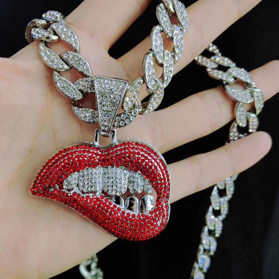 Hip Hop Alloy Red Lip Necklace Full Diamond Sexy Bite Pendant Cuban Chain
