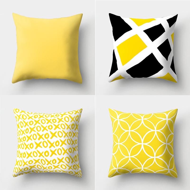 Stylish Peach Skin Pillowcase With Gradient Cube Geometric Pattern 18 Inch