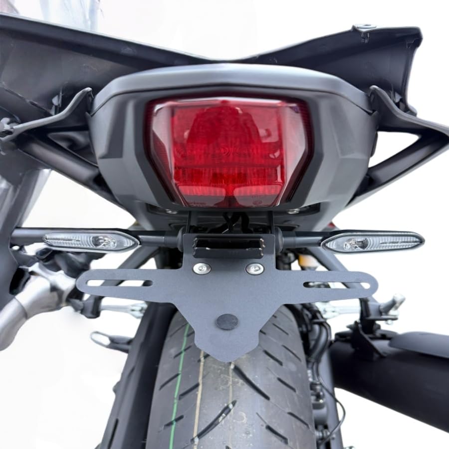 Bruce & Shark License Plate Frame, Compatible with Yamaha YZF-R25, YZF-R3, MT-25, and MT-03, Universal Motorcycle Reflector, Number Plate Bracket, Cus