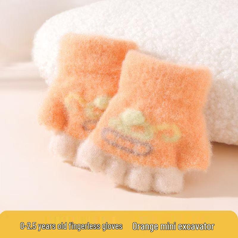 Ye Peng Baby Half-Finger Gloves: Cute Excavator Design for 0-2 Years, Perfect for Autumn and Winter Crawling.