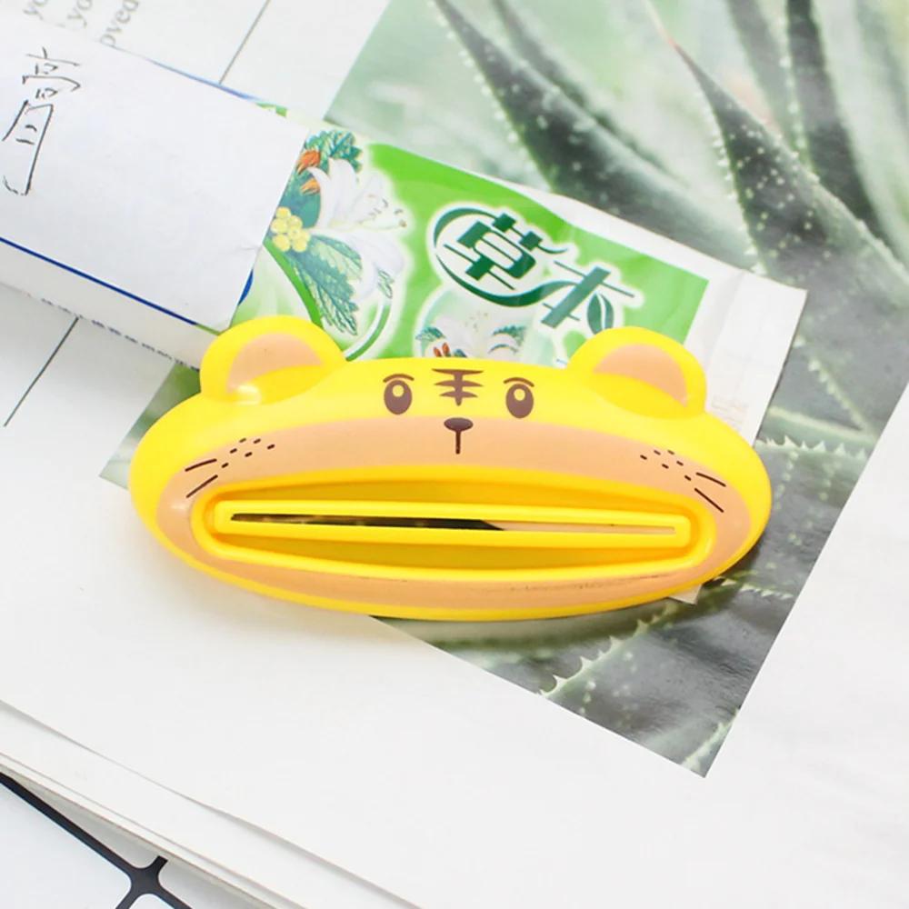 1Pcs Home Kunststoff Zahnpasta Squeezer Rohr Easy Dispenser Rolling Halter Badezimmer Versorgung Zahn Reinigung Zubehör