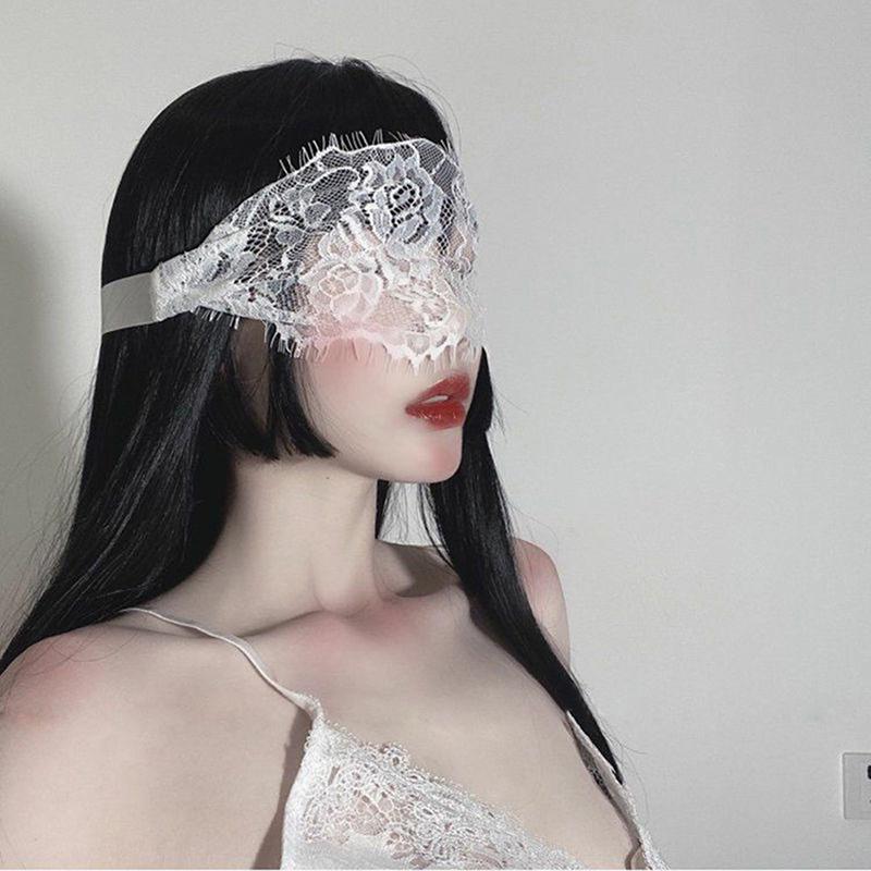 Naiste seksikad pitsist silmasidemed, mustvalged väljalõikega plaastrid, silmasidemed, eksootilised rõivad