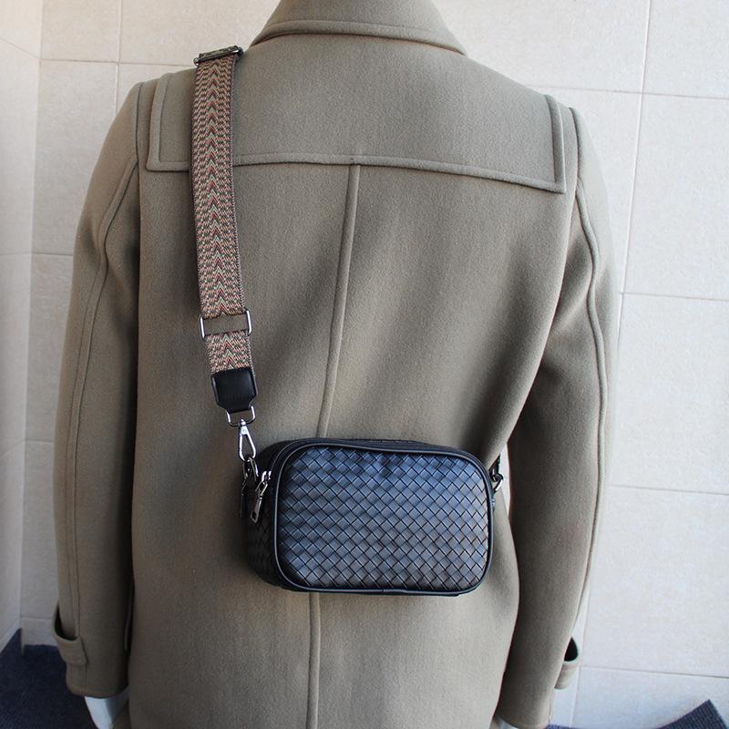 Korean Soft Leather Retro Crossbody Bag - Unisex Large Capacity Pillow Design for iPad