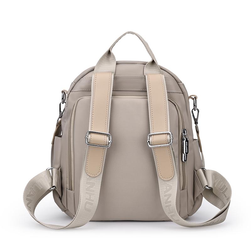 Women's Large Capacity Travel Backpack Student Schoolbag Lightweight Commuter Backpack Multifunctional Shoulder Bag