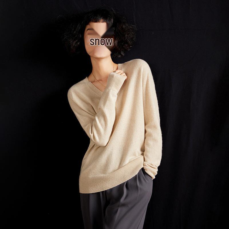 Women's Candy Color V-Neck Cashmere Sweater - Fashionable Knit Base Layer for Autumn/Winter 2025.