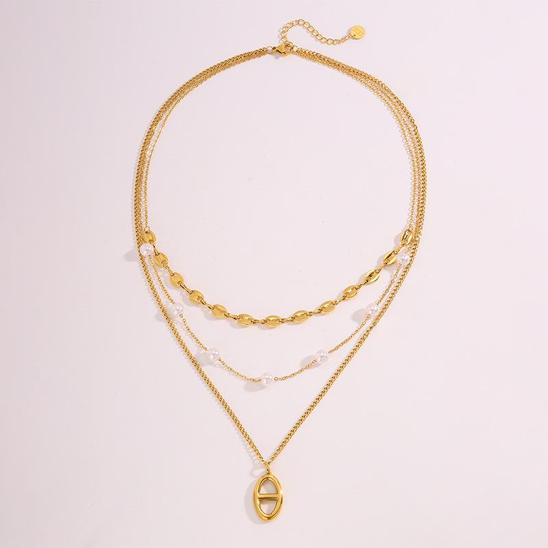 Stainless steel necklace Pearl three-layer light luxury necklace does not fade female pig nose pendant Titanium steel necklace temperament jewelry
