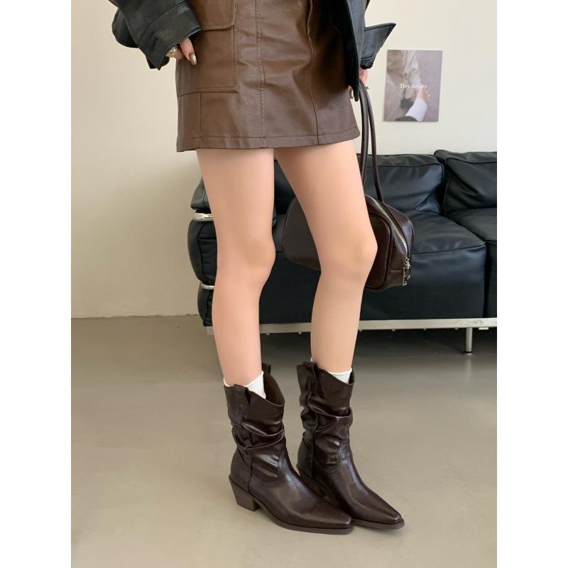 High-heeled boots retro stacking boots V-mouth Martin boots women's shoes 2025 autumn and winter new brown pointed short boots
