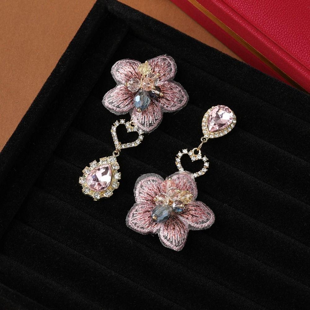 Elegant Flower Rhinestone Earrings Crystal Vintage Earrings Sweet Flower Drop Earrings  Party