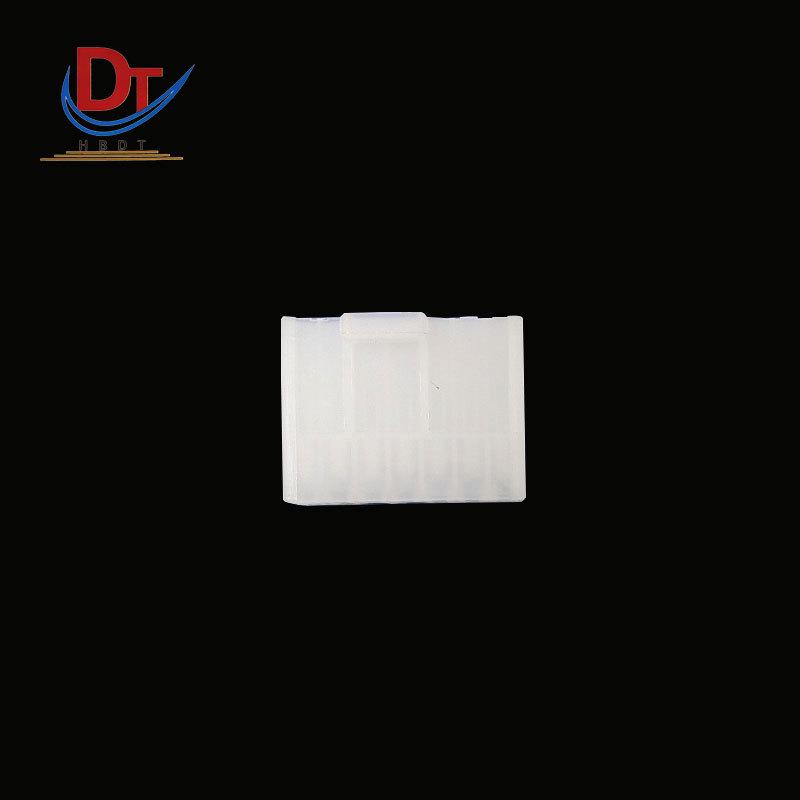 12-Pin Automotive Wiring Harness Connector with Plastic Shell