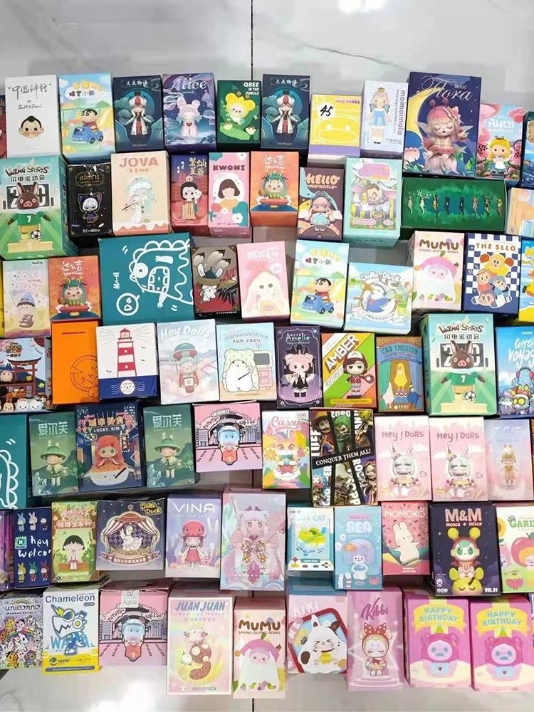 

Новый оригинальный случайный неоткрытый слепой бокс, подарочный лаки-бэг, украшение стола, ручная коллекция, аниме-подарок Random 1 box