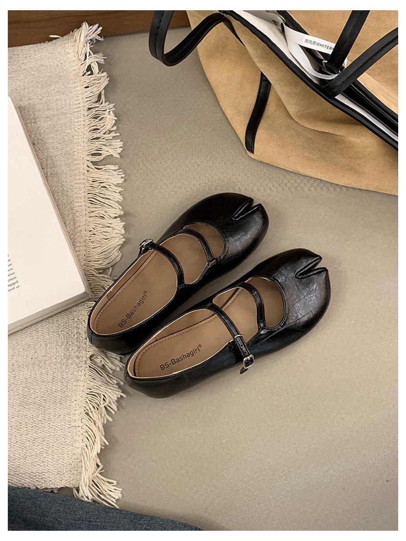 

Женские балетки Таби Обувь Ниндзя Модные с раздельным носком Балетные Удобные Плоские Балерины Мягкие Повседневные Лоферы Ремешок с пряжкой Туфли Мэри Джейн Mujer 35 чёрный