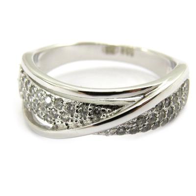 White 'Sissi' Silver Ring