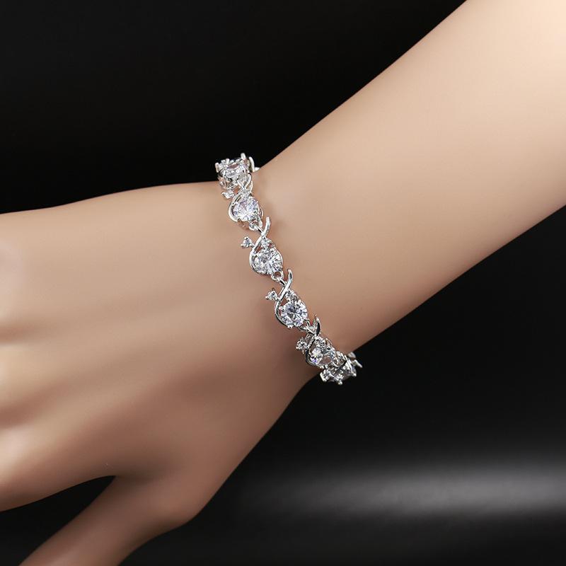 Šviežių slyvų žiedų cirkonio apyrankė moterims Kūrybinga cirkonio universali apyrankė Daugiaspalvė