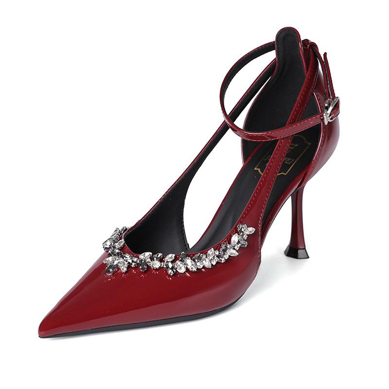 Fashion High Quality Pointed Toe Rhinestone Women Sandals Patent Leather Ankle Straps Buckle Slide Sandals Fashion Comfort Dress Shoes