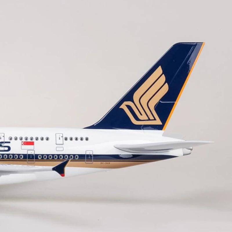 1/160 Scale 47CM A380 Singapore Airlines Aircraft Model Decoration Lightweight Die-cast Resin Model Airplane with Wheels Aviatio