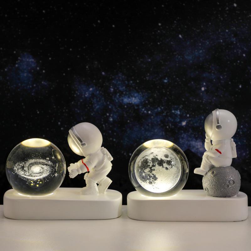 Creative Astronaut Night Light with Crystal Ball Base - Moon Festival Gift Ornament