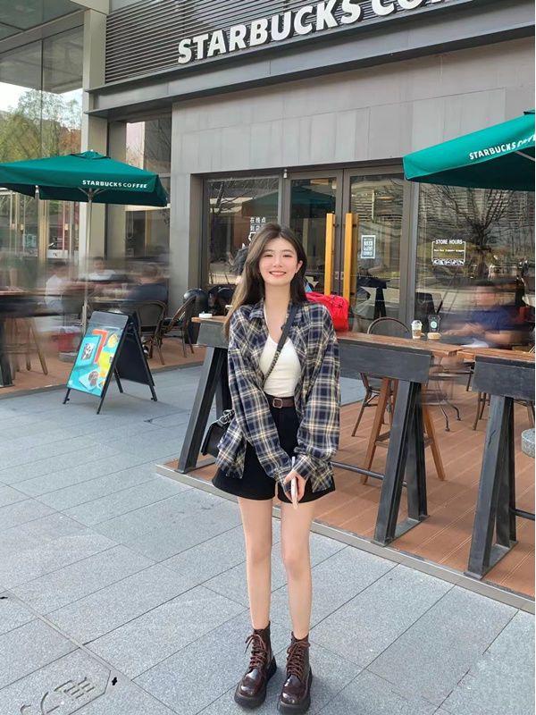 Women's Retro Plaid Long Sleeve Loose Shirt Cardigan for Spring/Summer