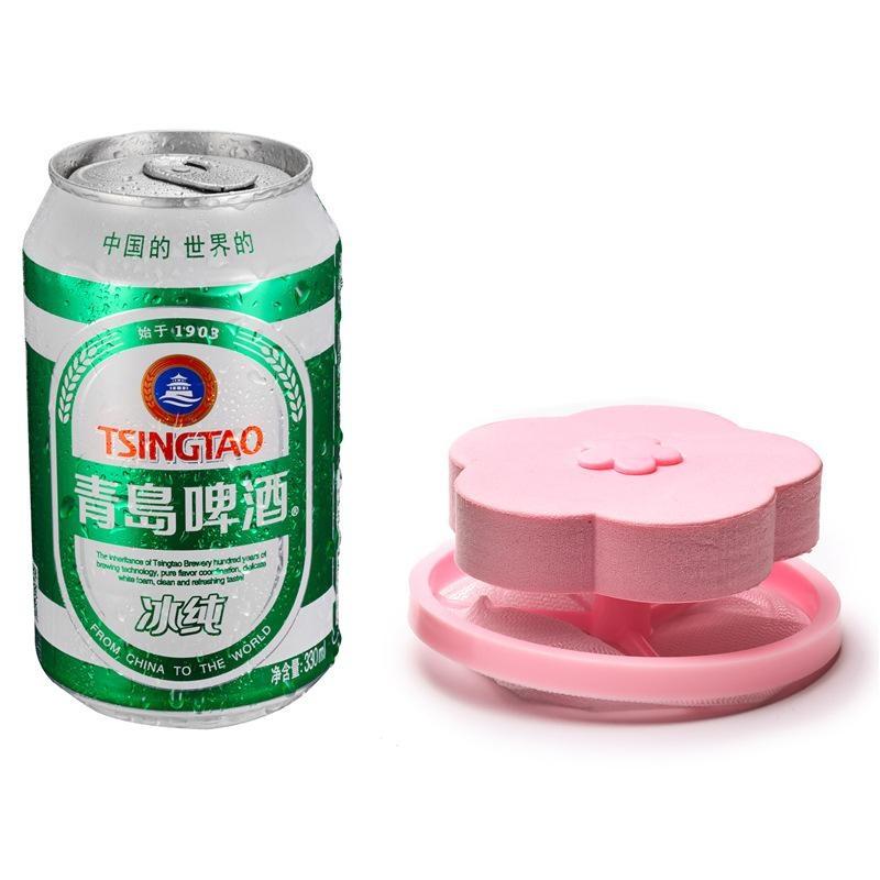 This Washing Machine Features A Cute Flower-Shaped Lint Collector With A Fine Mesh Design, Perfect For Everyday Laundry.