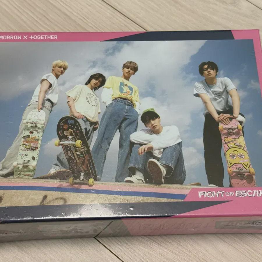 

Tomorrow X Together Пазл 500 деталей Запечатанный Совершенно новый