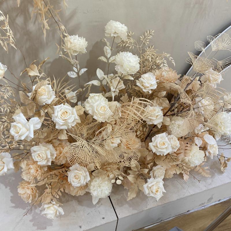 Floral Rose Lifelike Arrangement For Wedding Decoration And Photography Styling