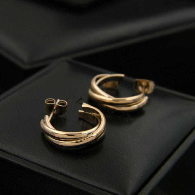 Ins Cold Wind Drei Ringe Kreis Ohrringe Damen C-förmige Retro Modische Ohrringe im Hong Kong Stil