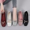 Moda 2025 Damskie Skórzane Baleriny Wiosna Nowe Casualowe Modne Miękka Podeszwa Oddychające Jasna Skóra Różowe Baleriny Lakierowana Skóra Kobiety