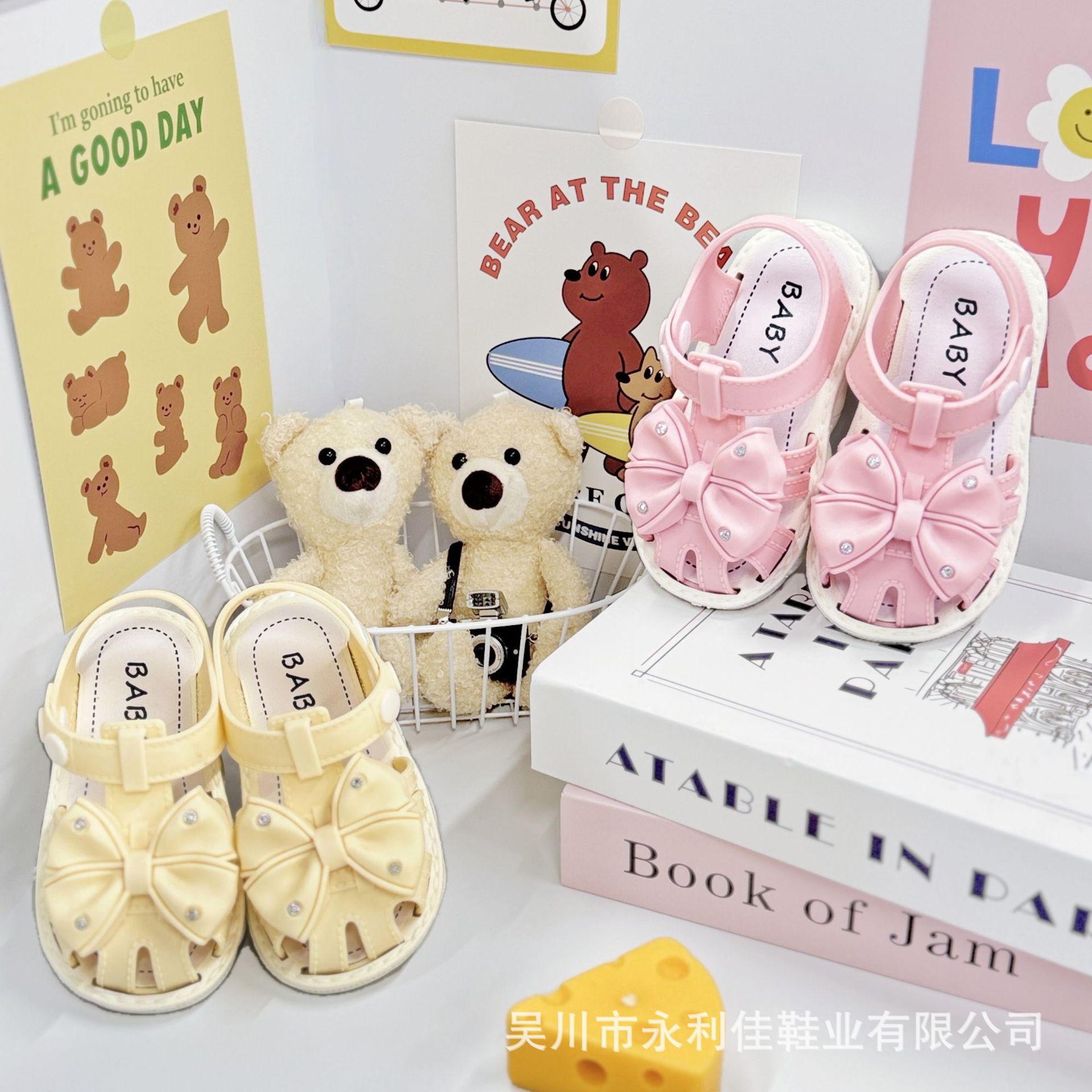 

Girls Summer New Sandals Directly Supplied Closed-Toe Shoes for Girls, Toddlers, and Infants with Non-Slip Buckle for Learning to Walk 16-20Code（No free shipp