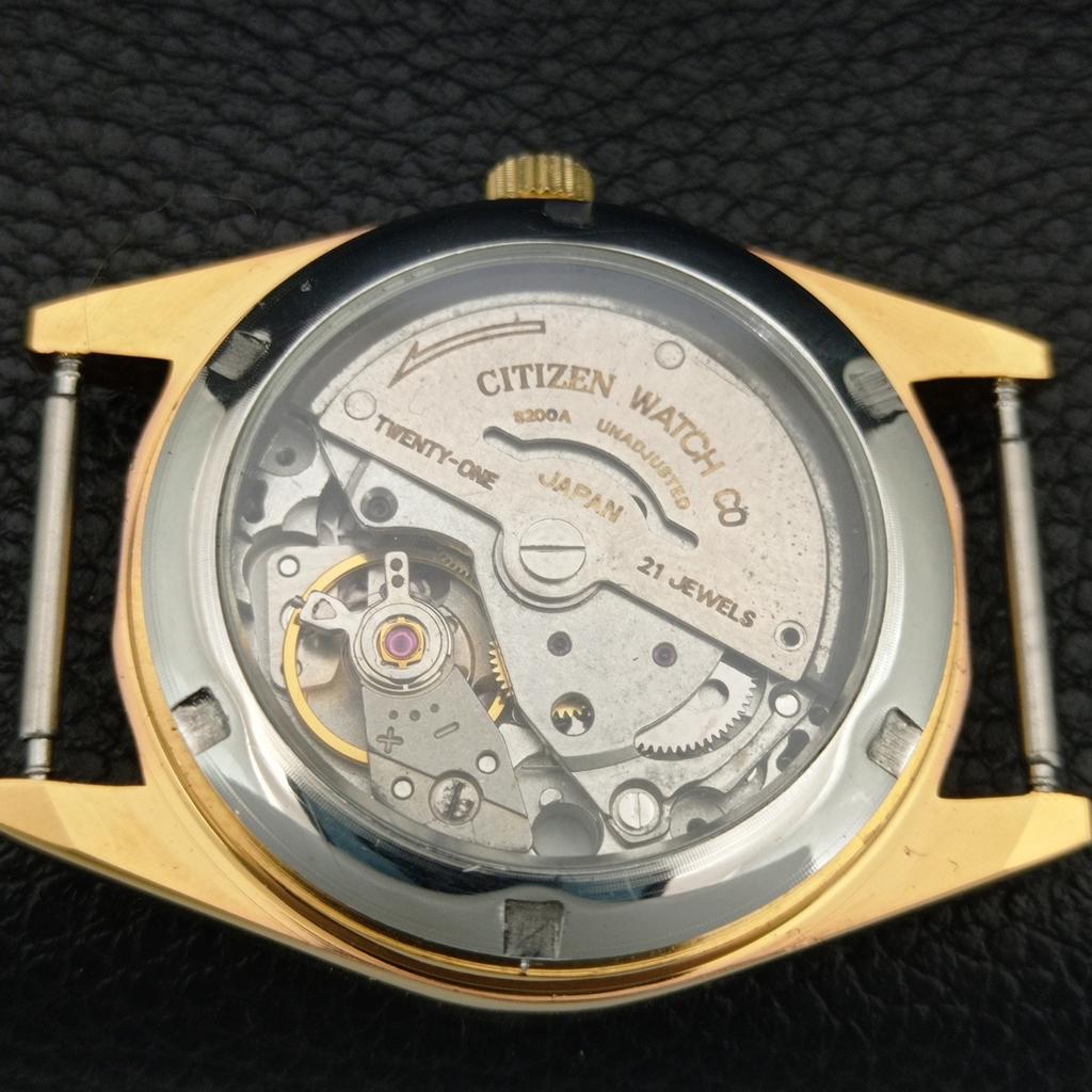VINTAGE REFURBISHED CITIZEN AUTOMATIC 8200 JAPAN MENS GREEN DIAL WATCH a445353-1