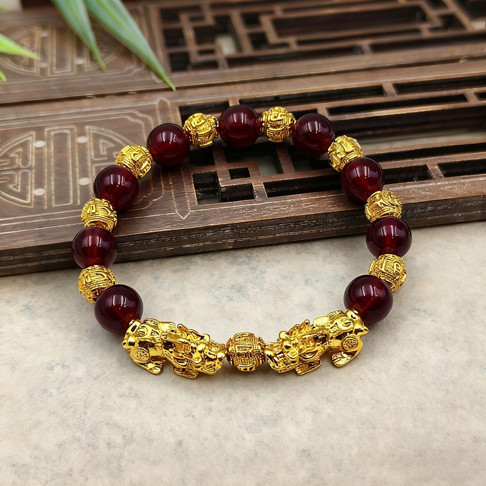 Gold-Plated Retro Pixiu Bracelet with 10mm Red Pomegranate Beads - Wealth Attraction Elastic Design