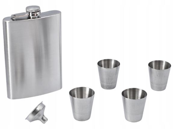 Elegant Silver Hip Flask with Four Gentelo Glasses