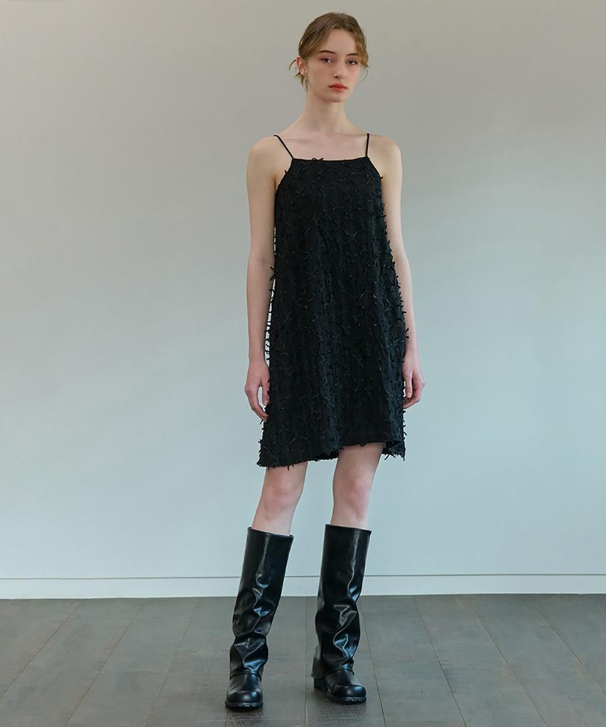 Kamino Ribbon Embroidered Sleeveless Dress Black