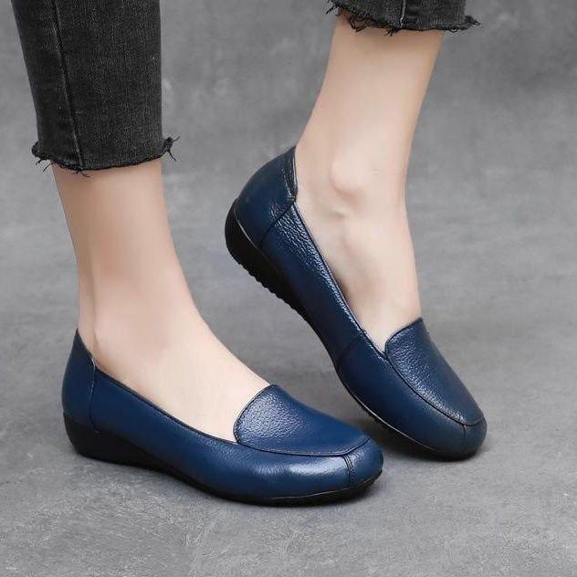 Spring new medium and comfortable soft-soled shoes round head flat-soled Doudou shoes shallow single shoes for pregnant women 40 королевский синий 2570₽