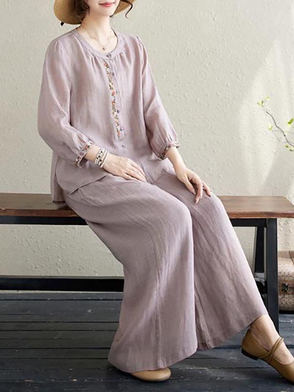 Women's Retro Chinese Embroidery Casual Two-Piece Set: Loose Trousers & Top for Spring/Summer