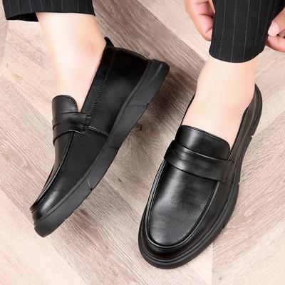 2024 Sapatos Clássicos Masculinos de Couro Genuíno Feitos à Mão Couro Macio Borracha Antiderrapante Mocassins Casuais Casuais Festa de Casamento Sapatos Formais