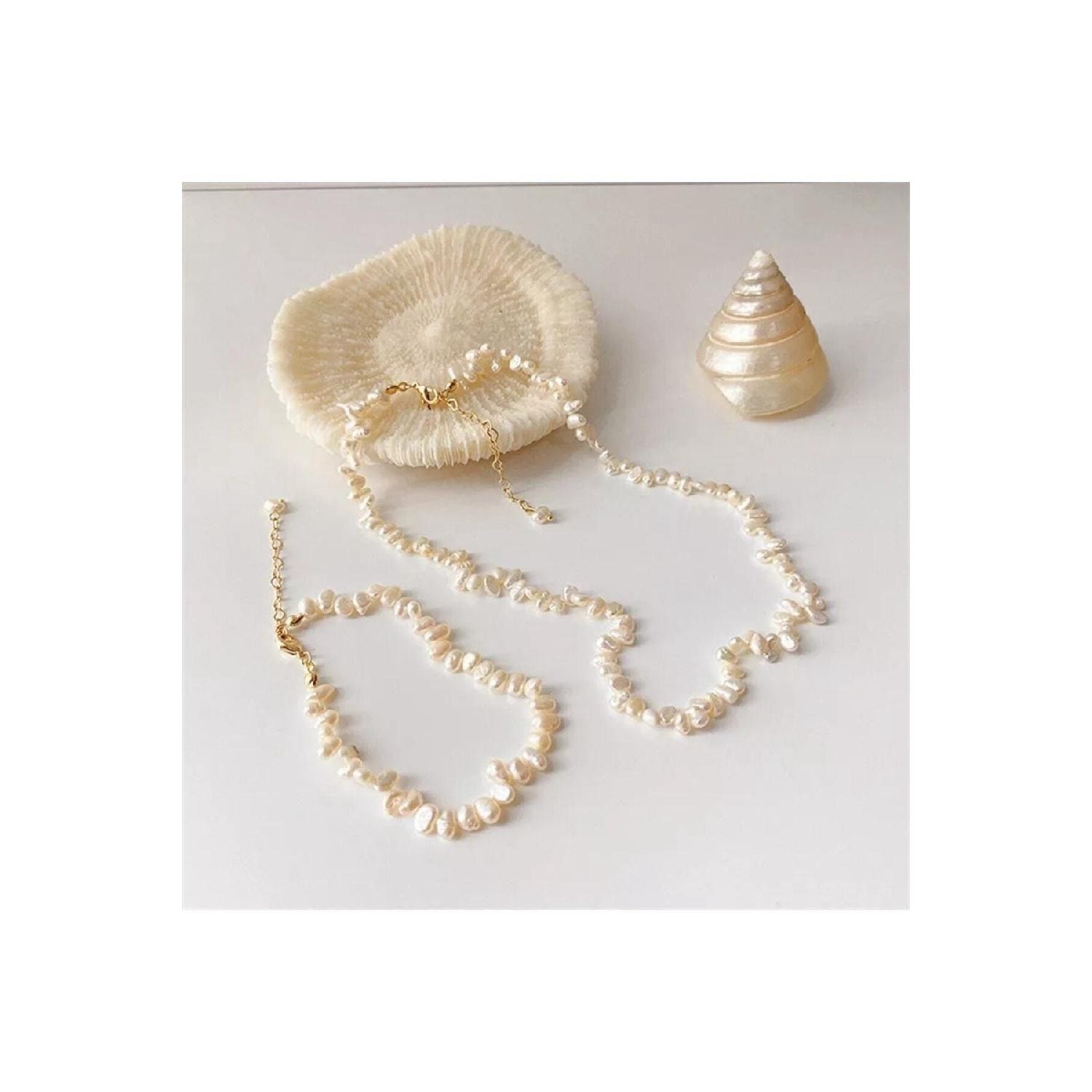 

Handmade Fresh Water Incisi Necklace And Bracelet Jewelry Set For Women білий