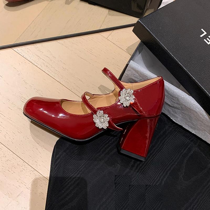 Fashion New women's genuine leather, cowhide, patent leather, round toe rhinestone flower belt buckle, high heels, Mary Jane shoes