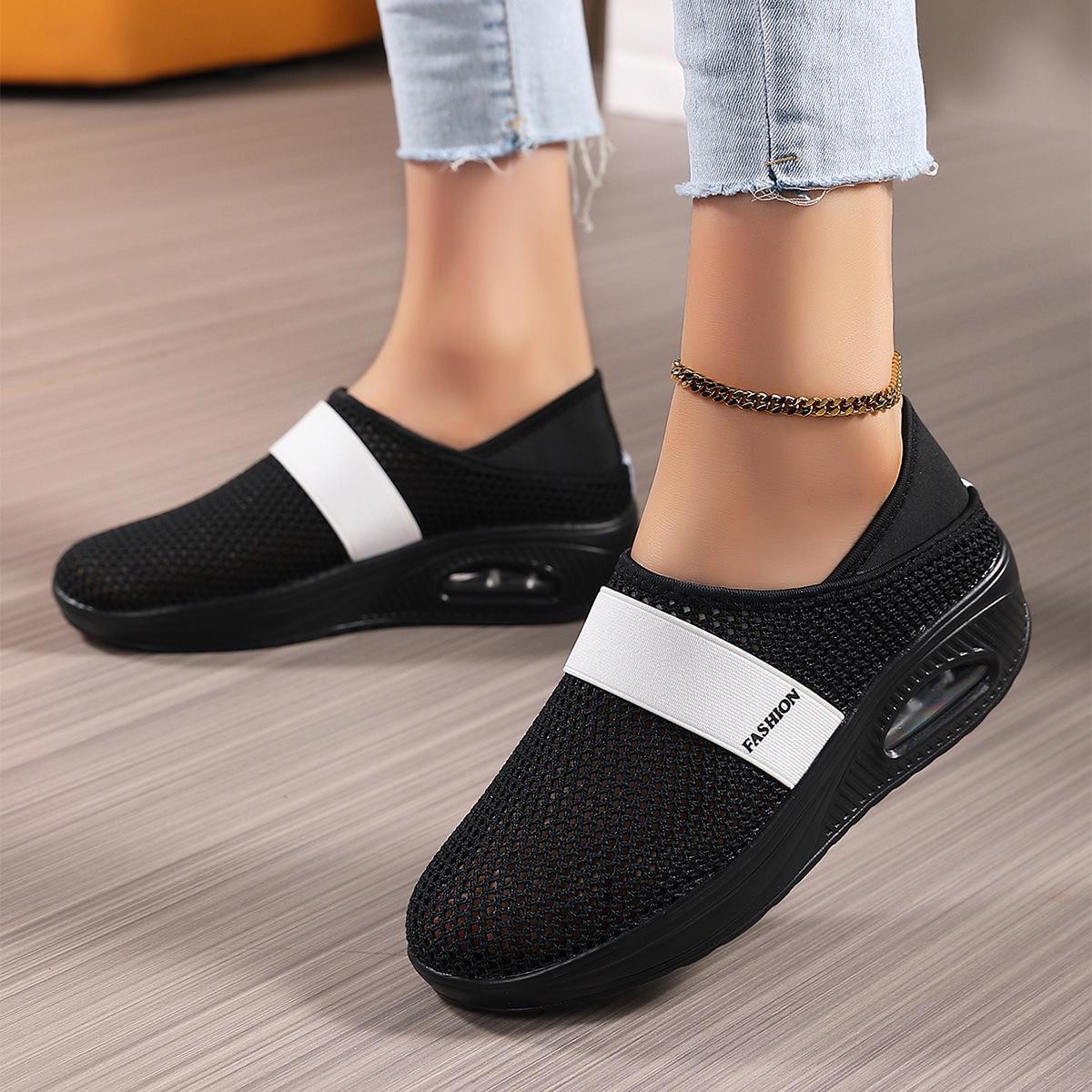 2025 Women s Breathable Mesh Slip-On Shoes - Versatile Flyknit Design, Large Size 42 39