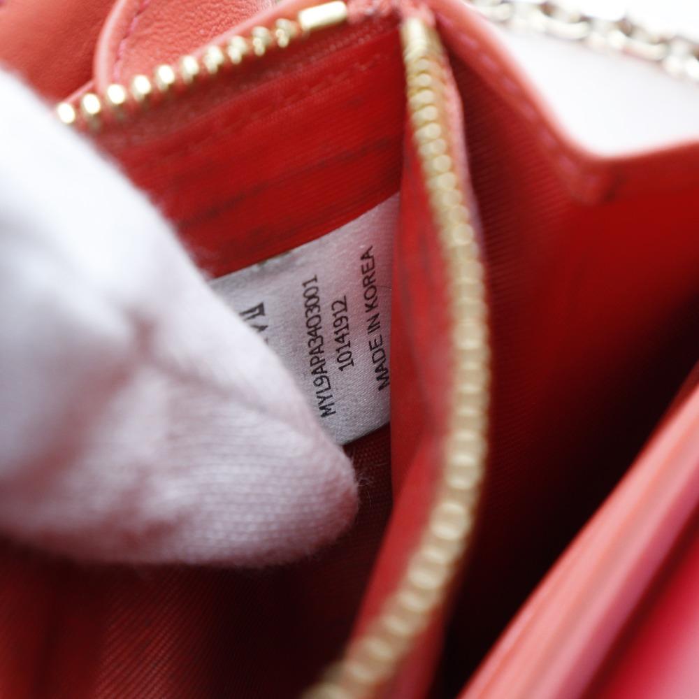 MCM Patricia Kette Brieftasche Colorblock Vicetos Braun / Rosa Leder/PVC Damen Gebraucht