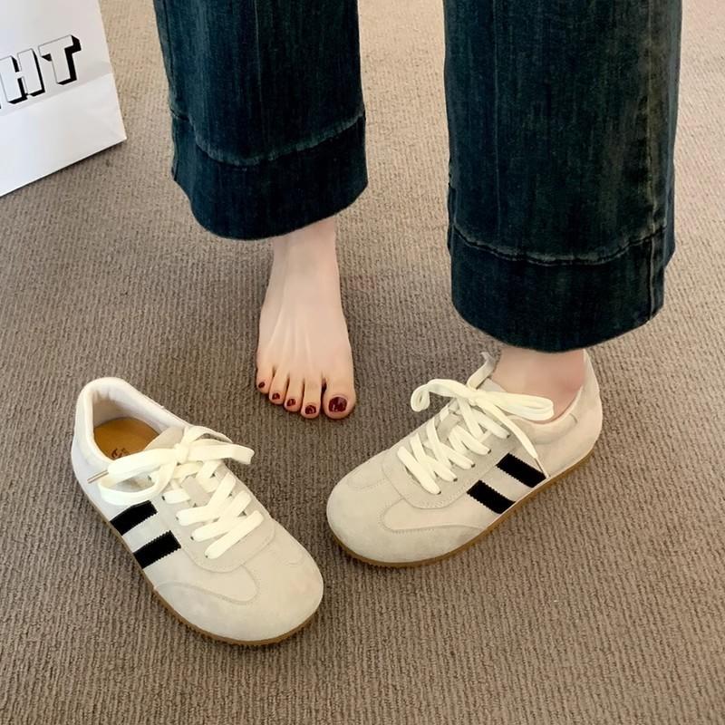 Retro Versatile and Lightweight Flat-soled Forrest Gump Shoes Children's 2025 Summer New Soft-soled Not Tired Foot Board Shoes Retro Women's Shoes