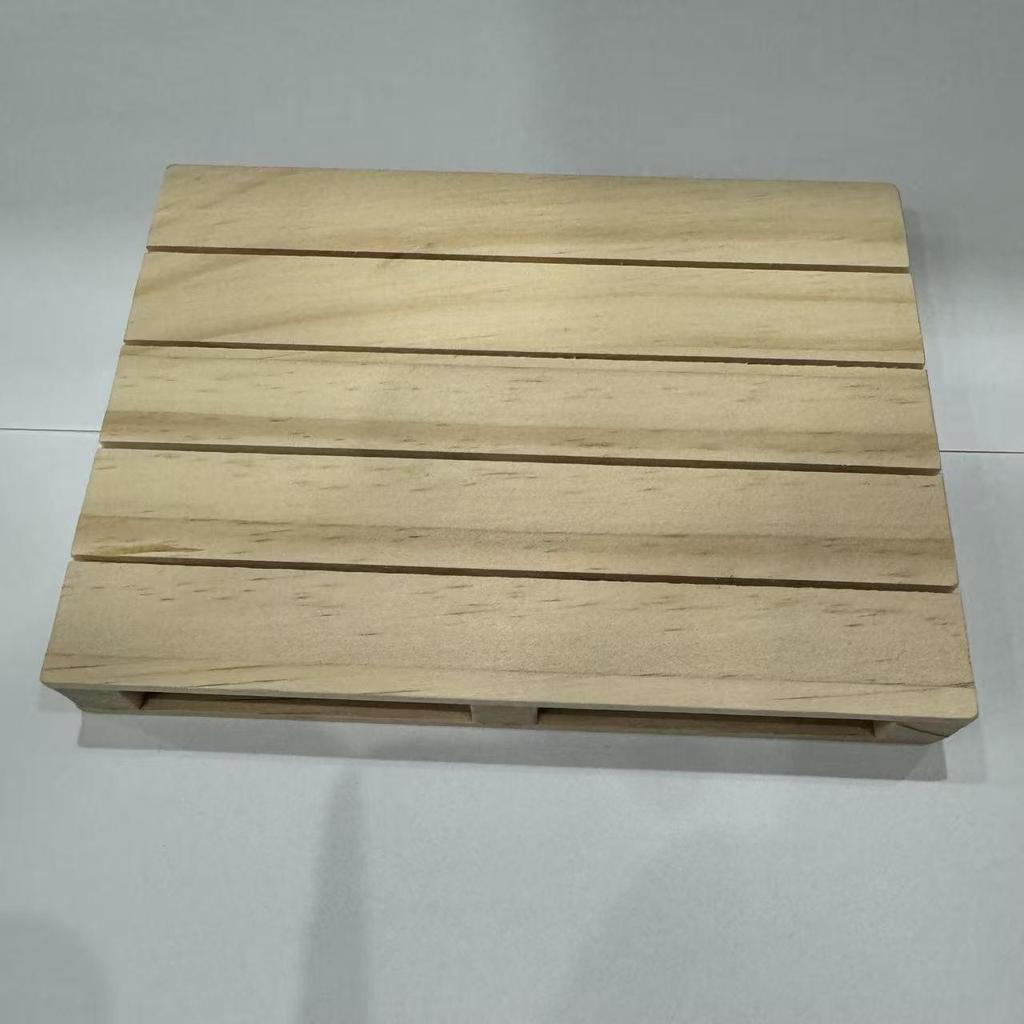 Heat-Resistant Wooden Openwork Coaster and Mini Tray