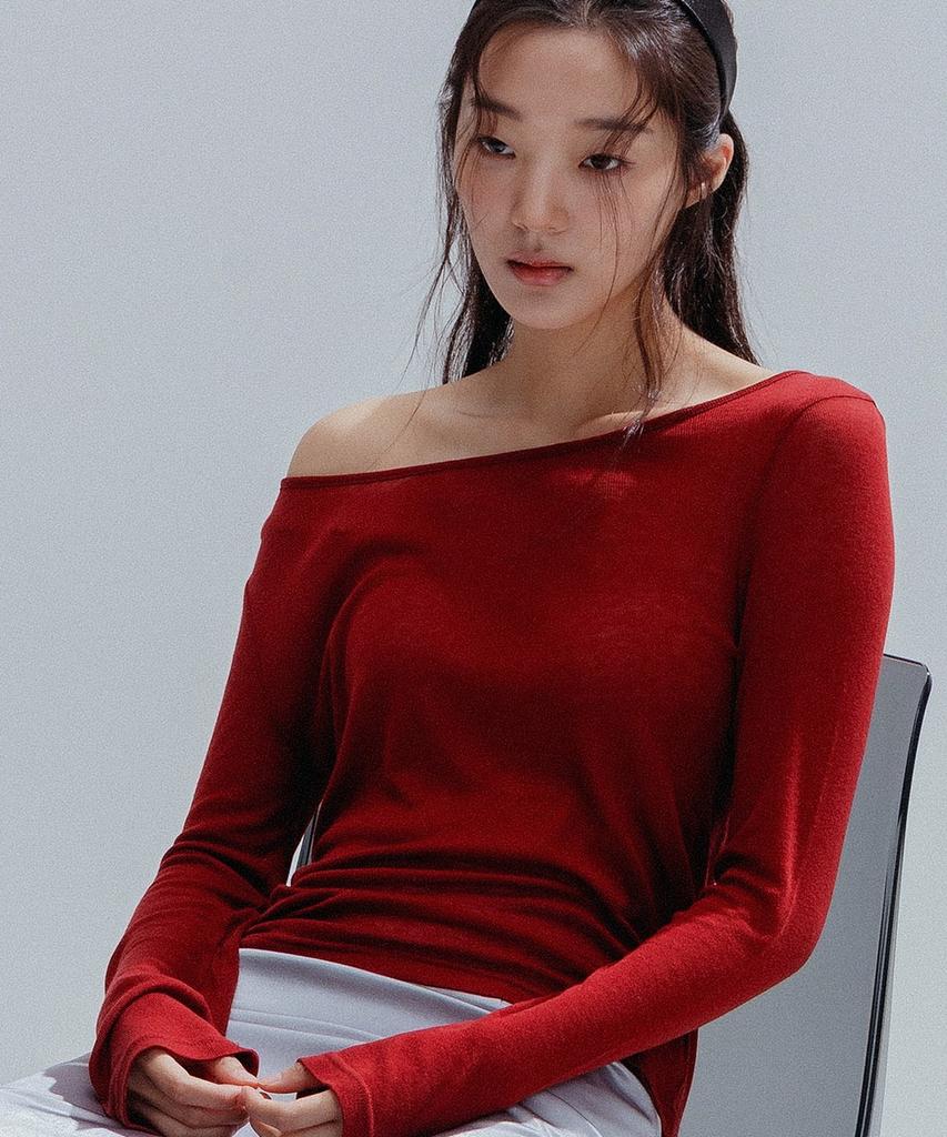 ANNEHEARTS Wool Modal Slim Tee_Red