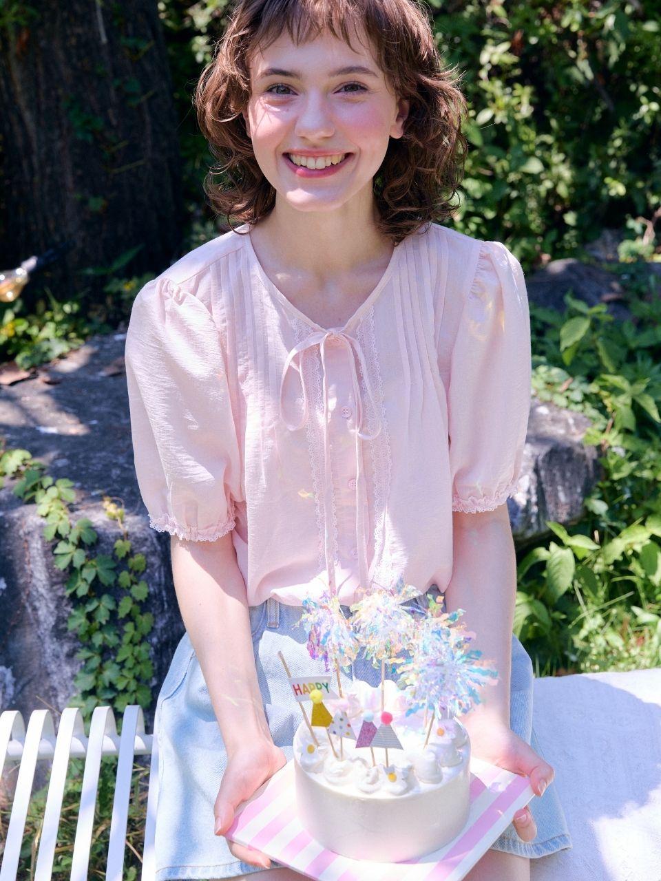 Fabric Seoul Diva Pintuck Lace Ribbon Blouse Light Pink/Free