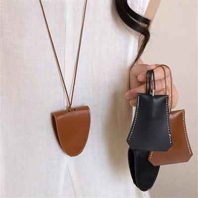 Bi wesentliche Artikel: Hängehals-Magnet-Leder-Sonnenbrillen-Clip-Halskette klassischer vielseitiger Brillenclip-Lanyard-Pulloverketten-Accessoires
