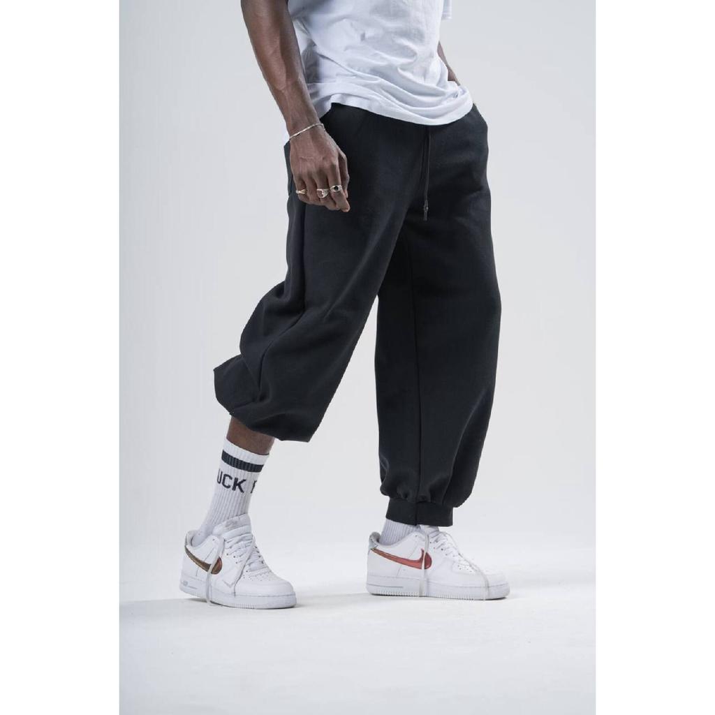 Unisex Shawar With Elastic Waist.